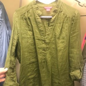 Green linen tunic